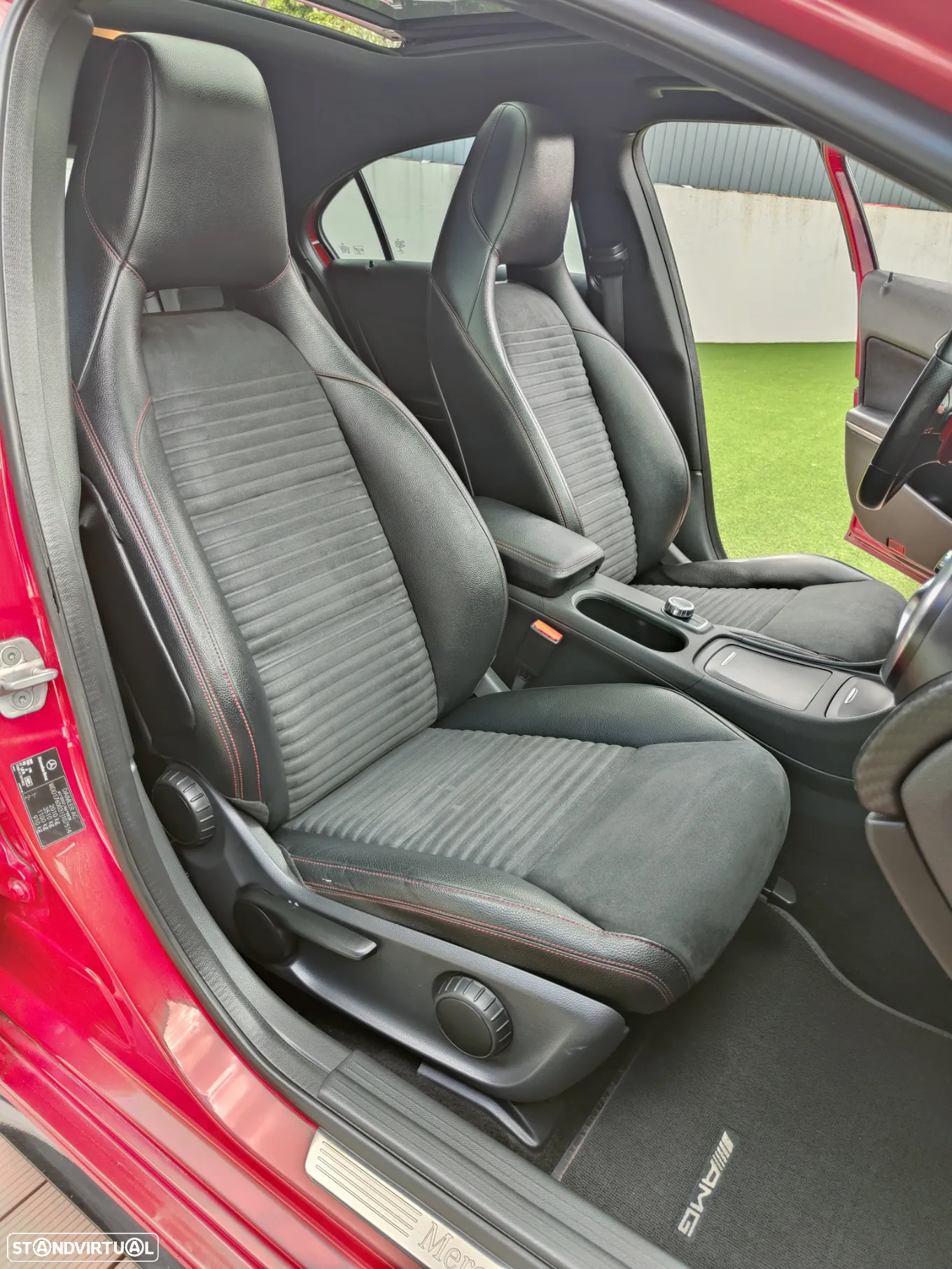 Mercedes-Benz A 220 CDi BE AMG Line Aut. - 31