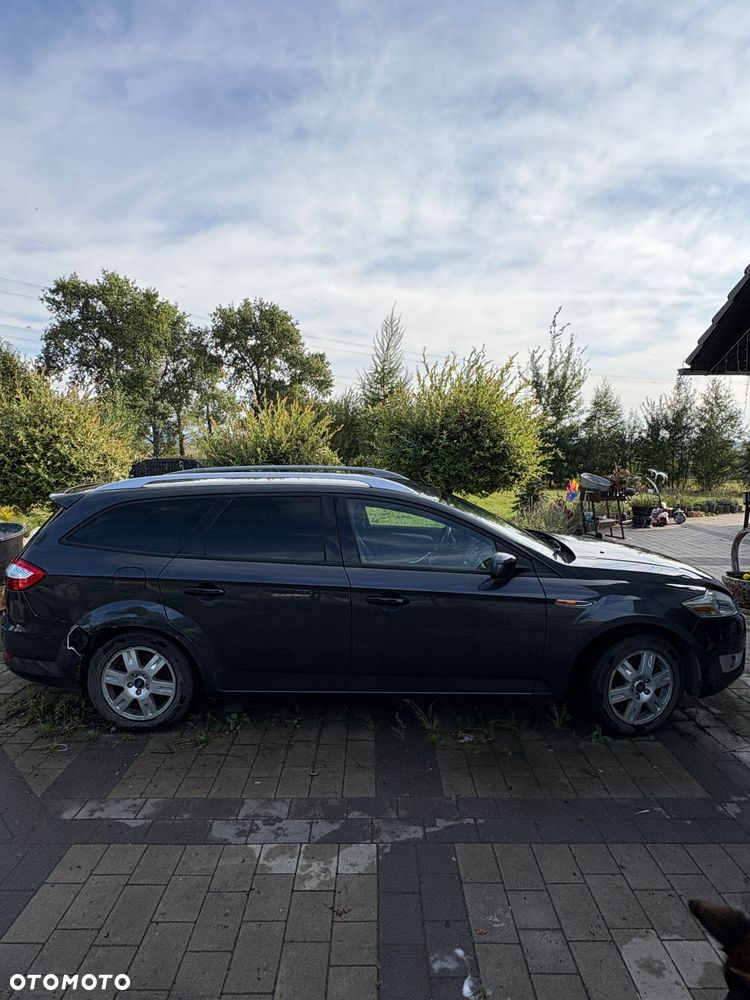 Ford Mondeo 2.0 Ambiente - 5