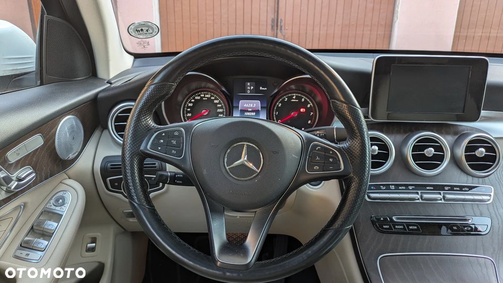 Mercedes-Benz GLC 300 4-Matic - 14