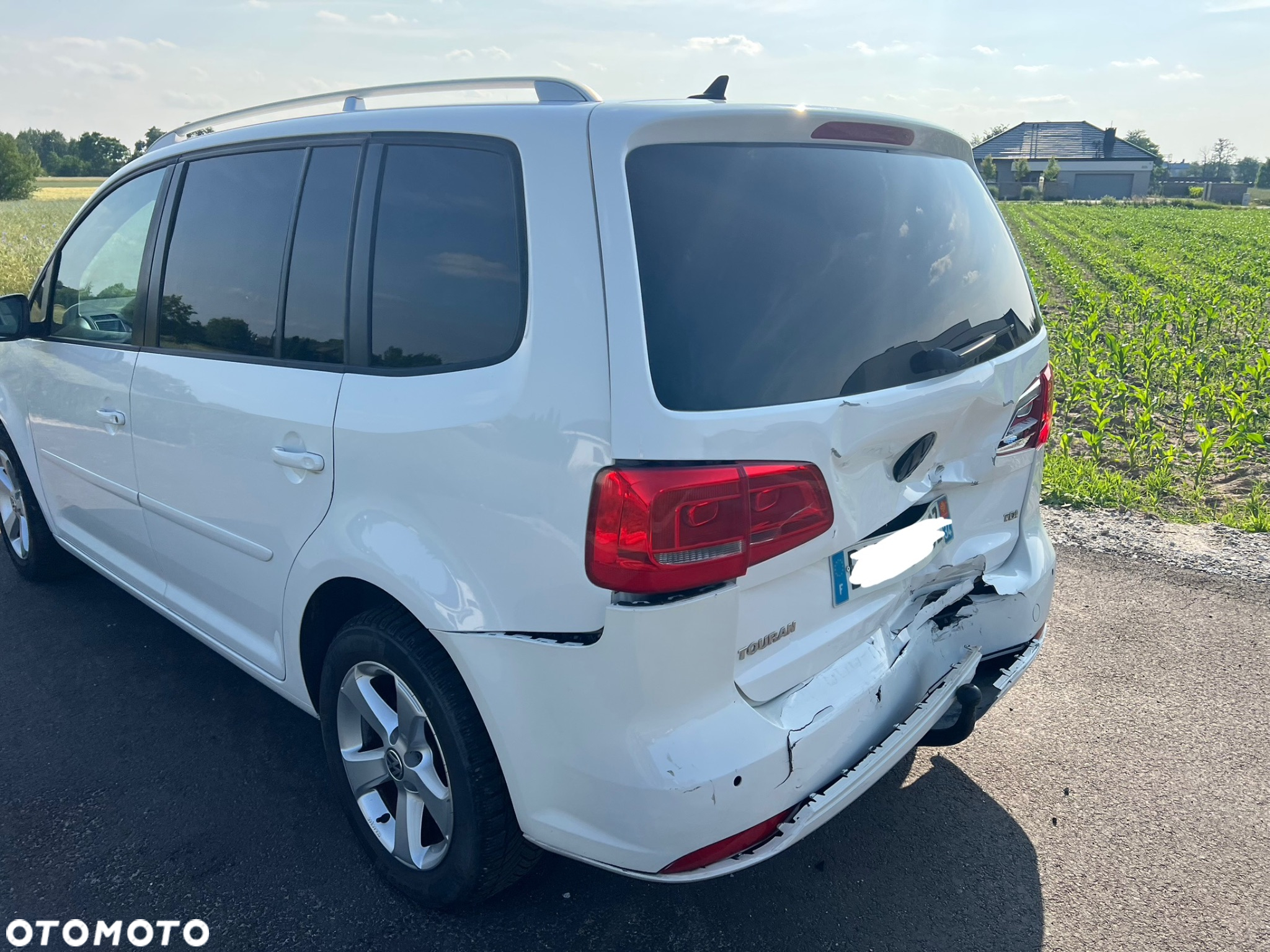 Volkswagen Touran 1.6 TDI SCR BlueMotion Technology Comfortline - 8