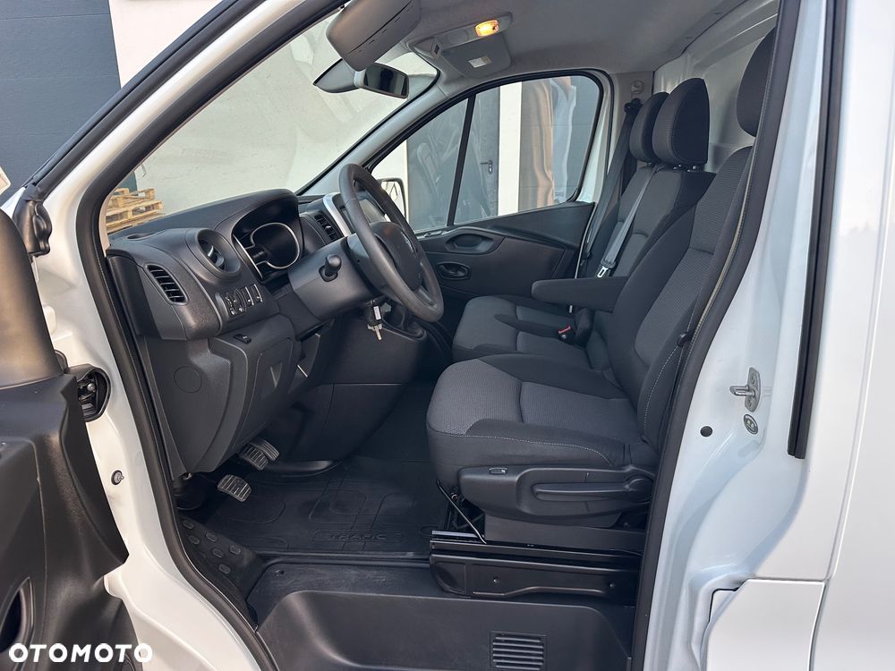 Renault Trafic L2H1 Long 2.0 DCI 145KM Regały FV23% - 21