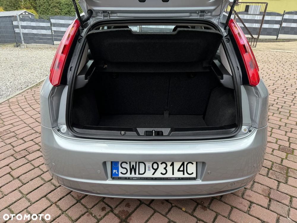 Fiat Grande Punto 1.2 8V Dynamic - 37