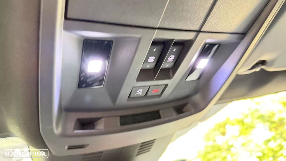 Peugeot E-3008 GT - 28