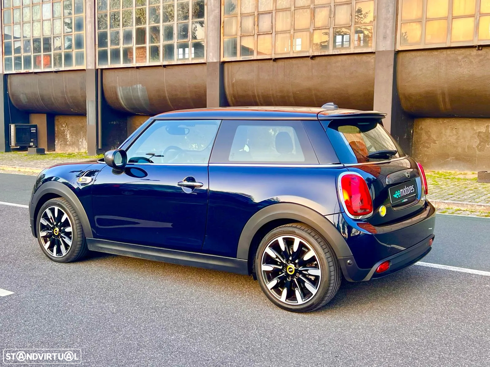 MINI 3 Portas Cooper SE Camden Edition - 2
