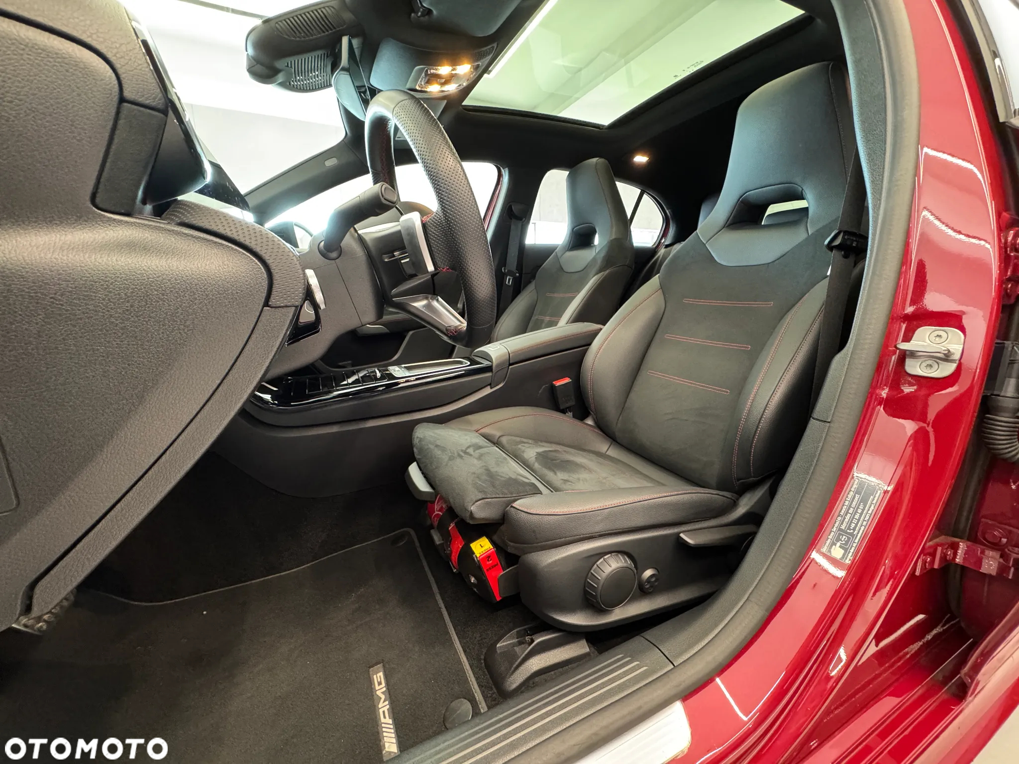 Mercedes-Benz Klasa A 200 AMG Line 7G-DCT - 14