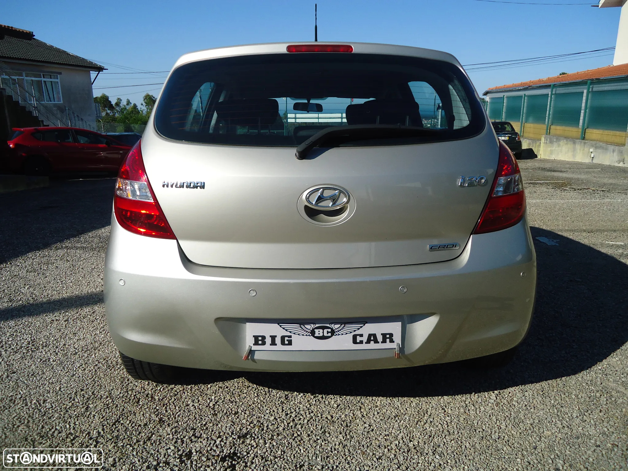Hyundai i20 1.4 CRDI Comfort ESP - 2