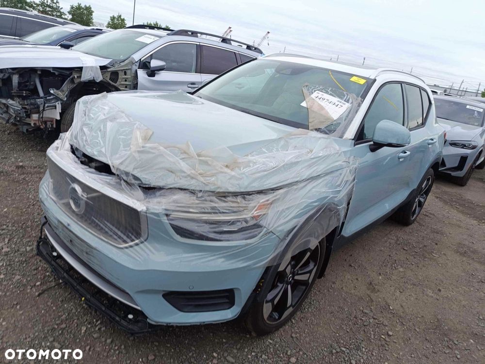 Volvo XC 40 T5 AWD Geartronic Momentum - 4