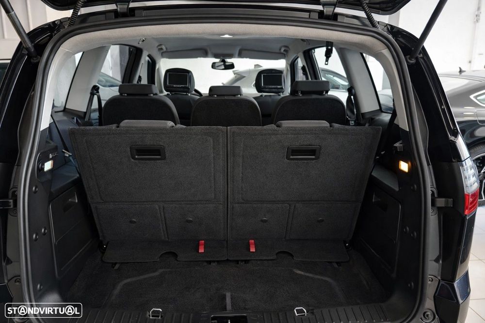 Ford S-Max 1.8 TDCi Titanium 7L - 6