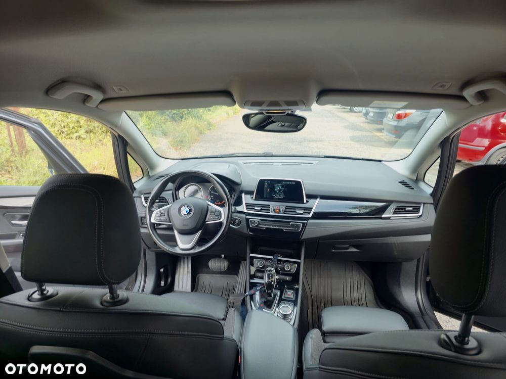 BMW Seria 2 218d GT Sport Line - 10