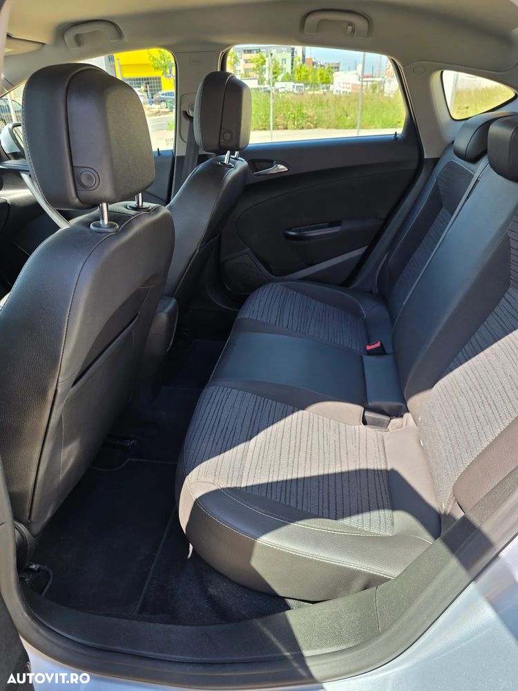 Opel Astra 1.4 Turbo ECOTEC Enjoy - 6