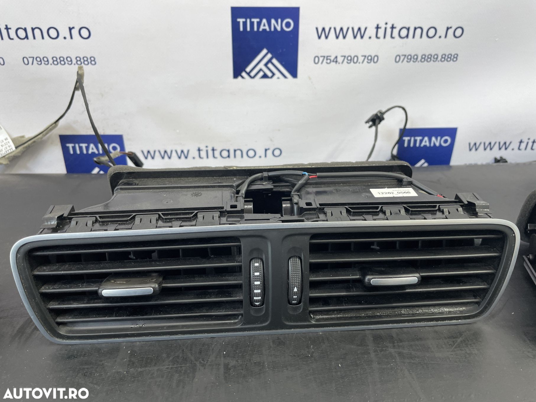 Grila aer bord VW PASSAT 2.0TDI CFG DSG 170cp - 3