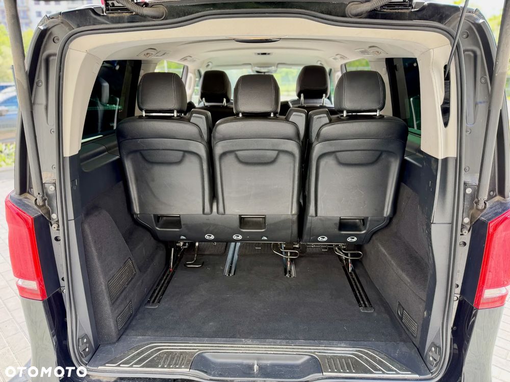 Mercedes-Benz Klasa V 300 d 4-Matic Avantgarde 9G-Tronic (d³ugi) - 12