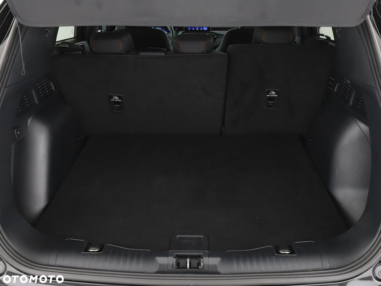 Ford Kuga 1.5 EcoBoost ST-LINE - 20