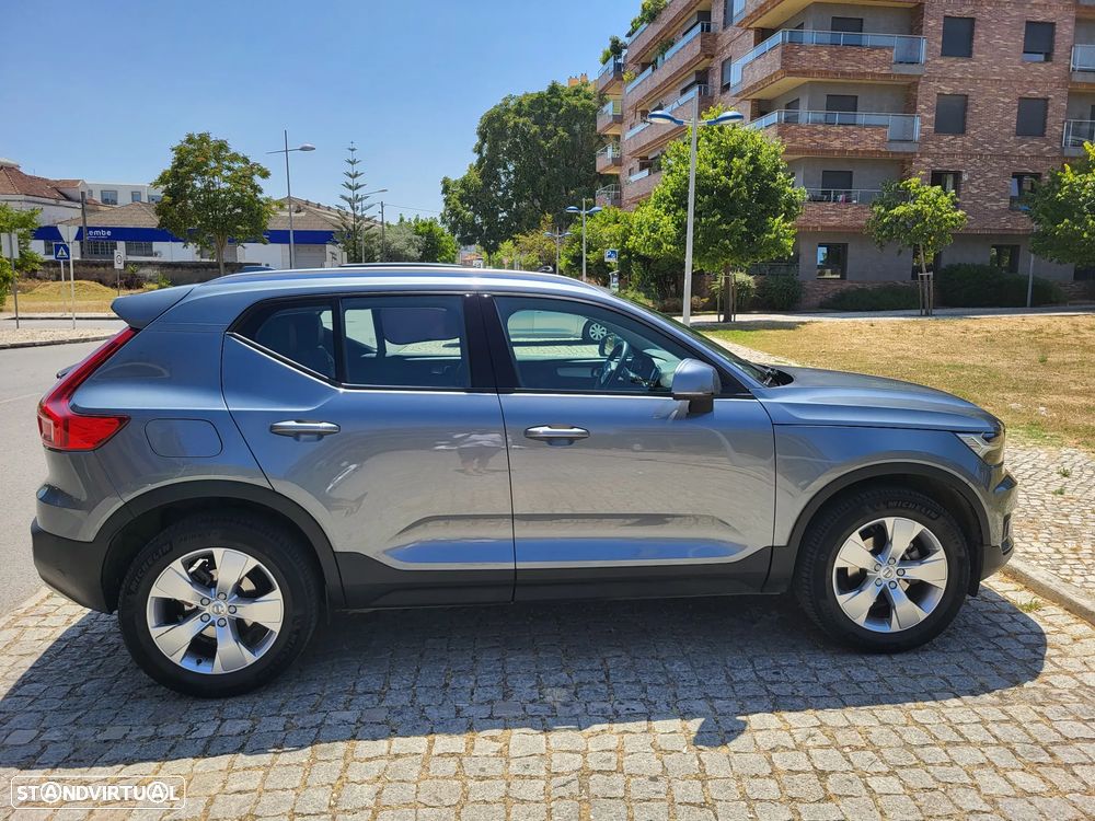 Volvo XC 40 1.5 T3 Tech Edition - 6