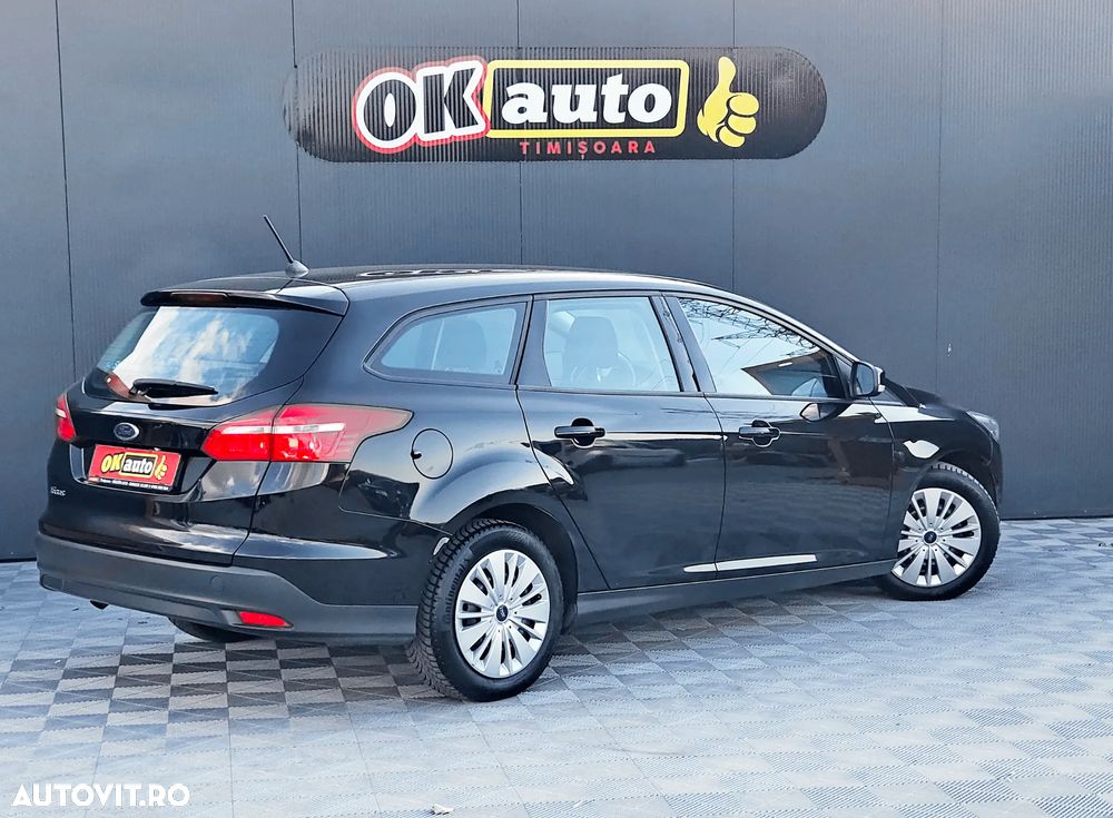 Ford Focus - 5