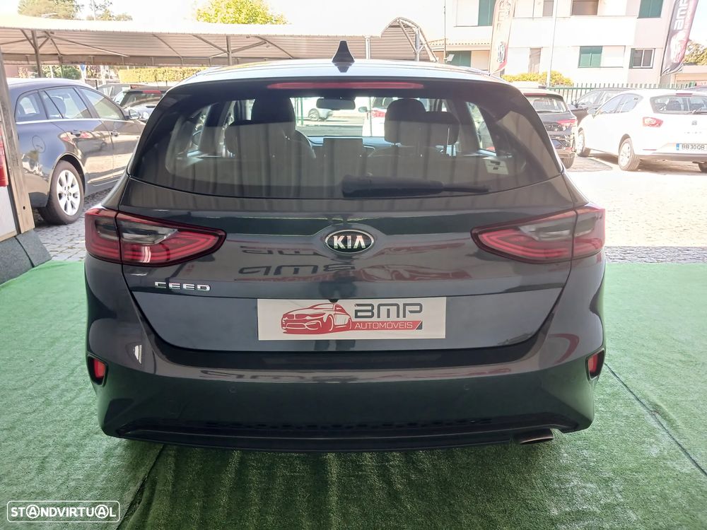 Kia Ceed 1.0 T-GDI 120 OPF Nightline Edition - 19