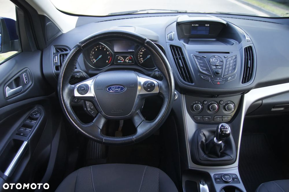 Ford Kuga 1.5 EcoBoost 2x4 Trend - 14