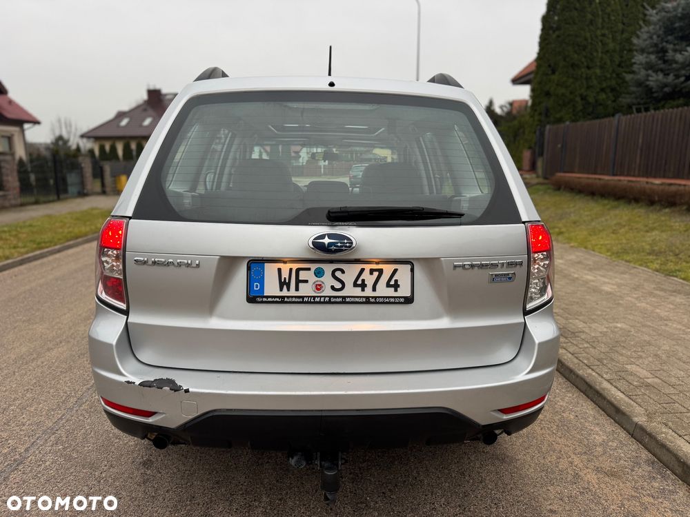 Subaru Forester 2.0D Exclusive - 13