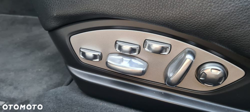 Porsche Panamera S PDK - 7