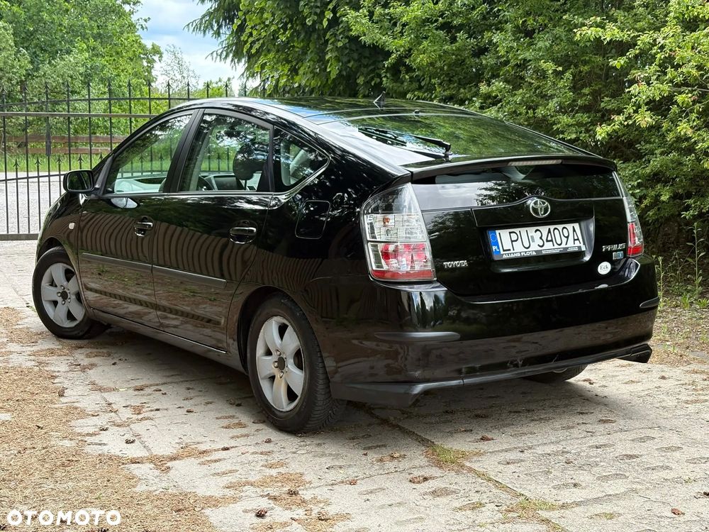 Toyota Prius 1.5 VVT-i Sol - 8