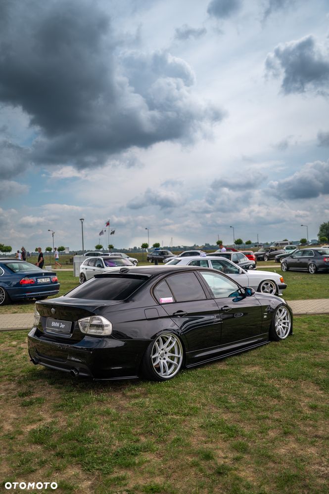 BMW Seria 3 320d - 17