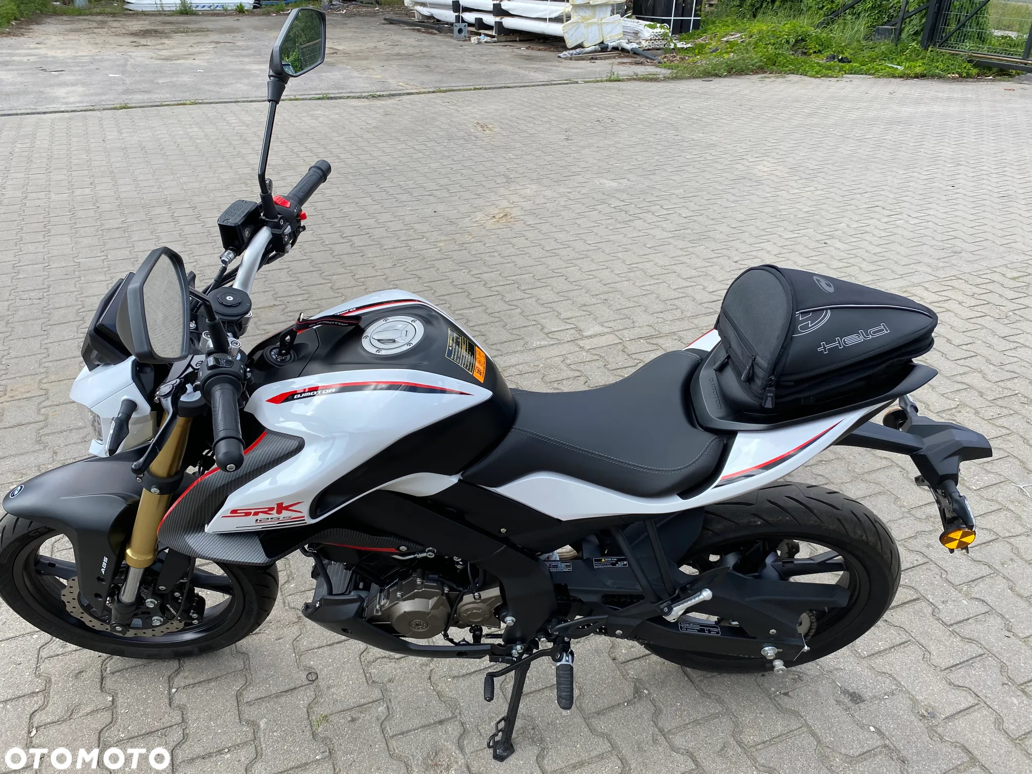 QJMOTOR SRK 125S - 2