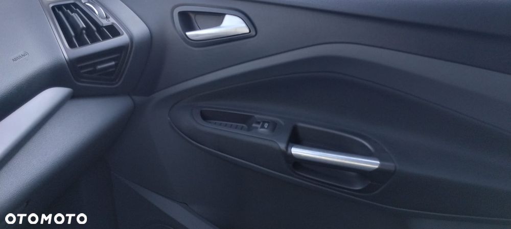 Ford Grand C-MAX 1.6 TDCi Titanium - 29