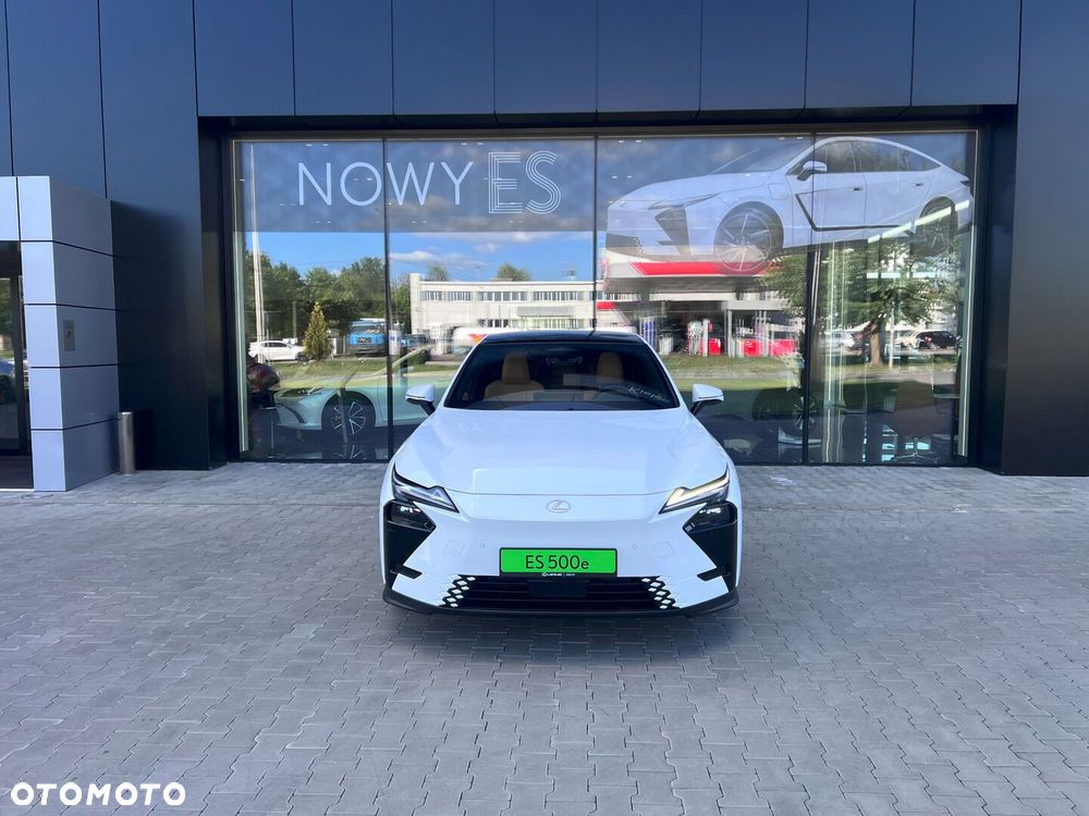 Lexus ES - 3