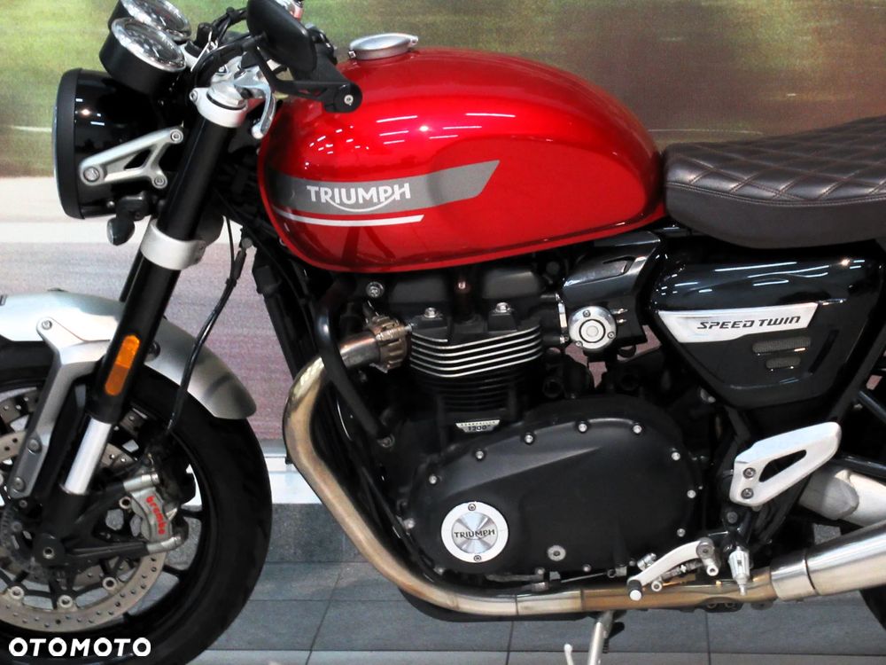 Triumph Speed Twin - 13