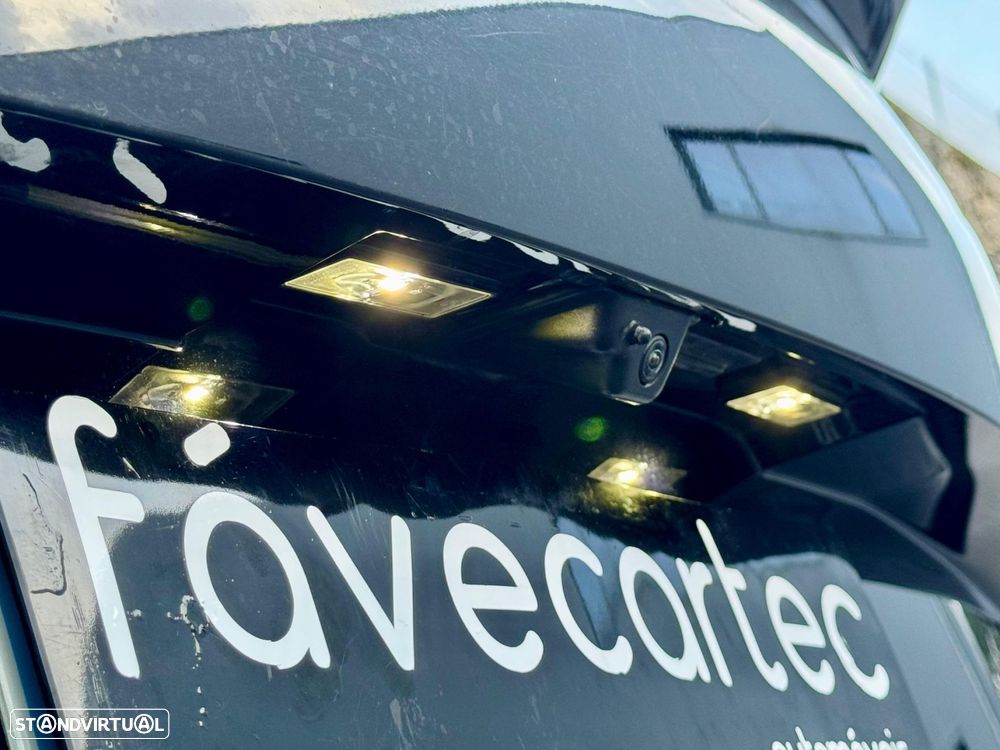 Peugeot 308 SW 1.5 BlueHDi Allure EAT8 - 53