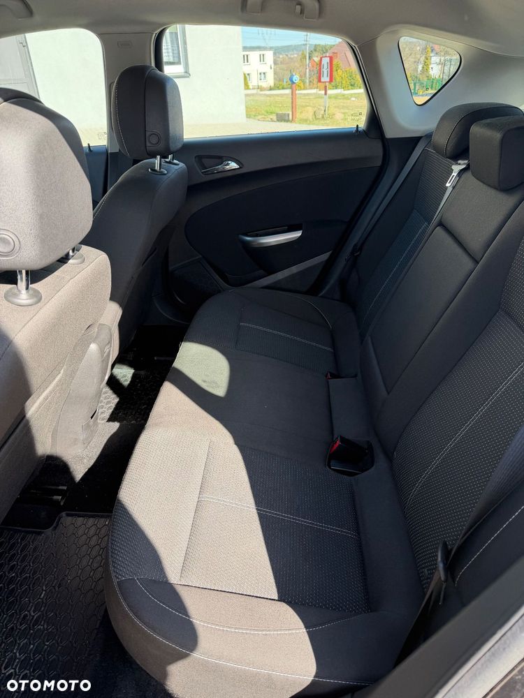 Opel Astra 2.0 CDTI Cosmo - 12