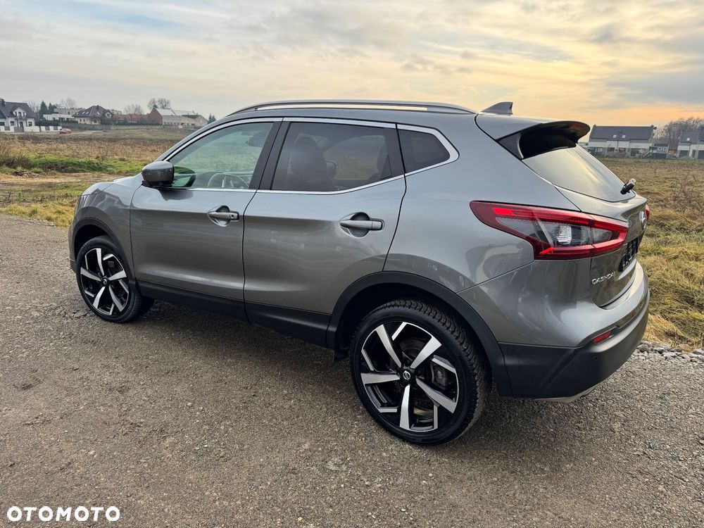 Nissan Qashqai 1.6 DCi TEKNA+ - 5