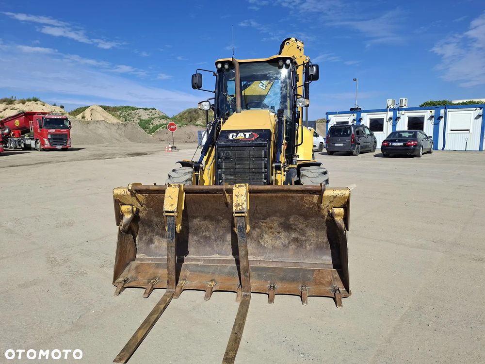 Caterpillar 428 - 14