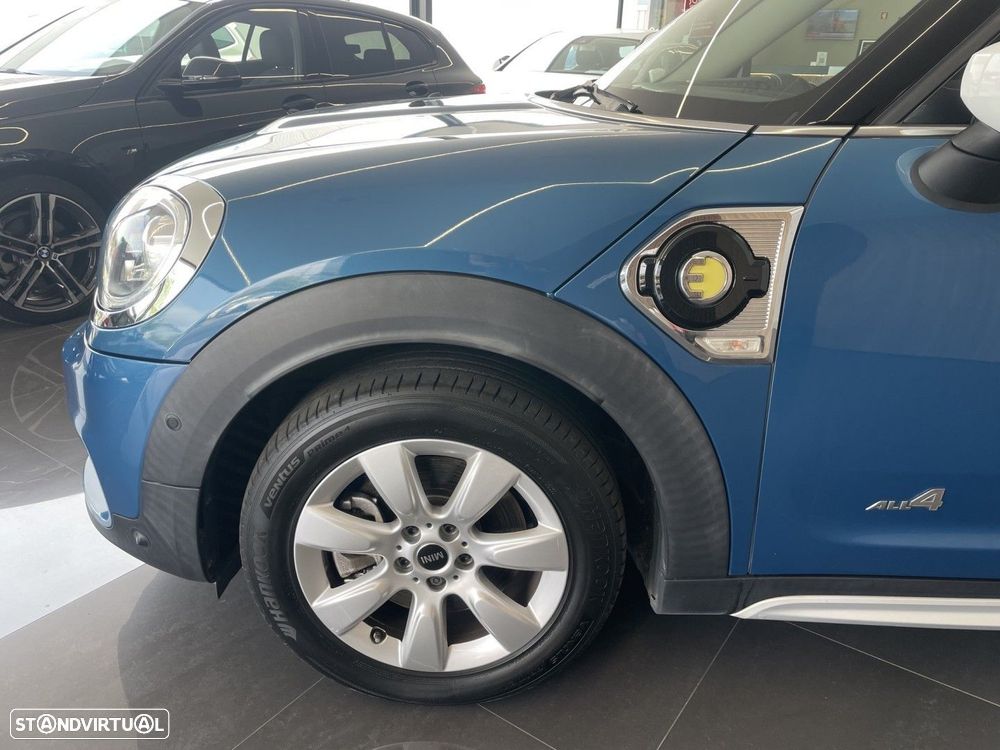 MINI Countryman Cooper SE ALL4 Auto - 7
