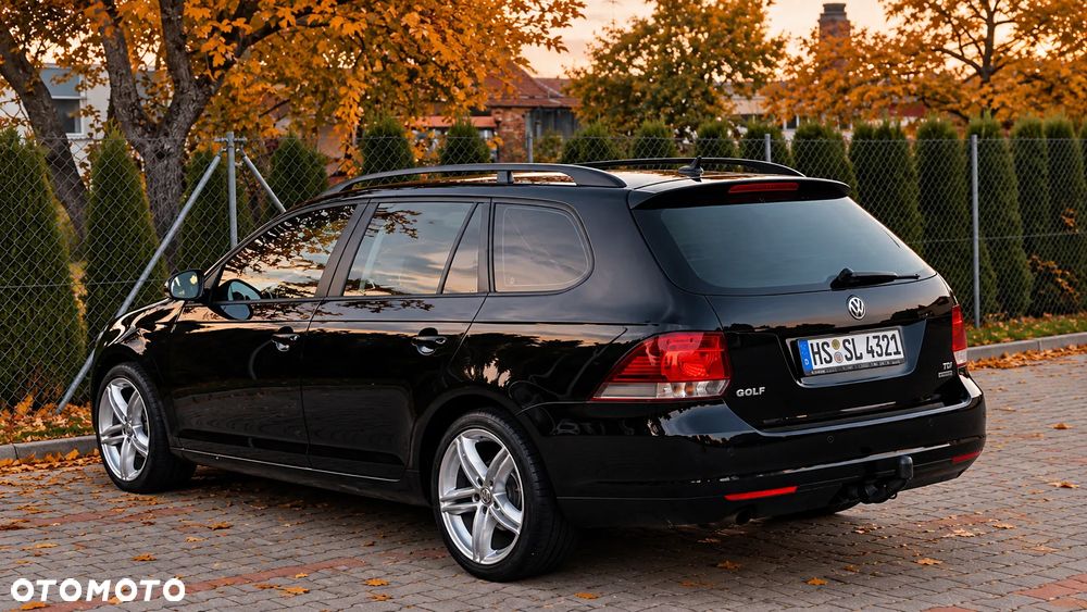 Volkswagen Golf 1.6 TDI DPF Highline - 4