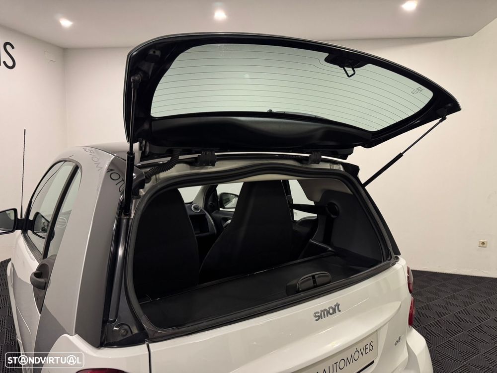 Smart ForTwo Coupé 0.8 cdi Passion 54 - 38
