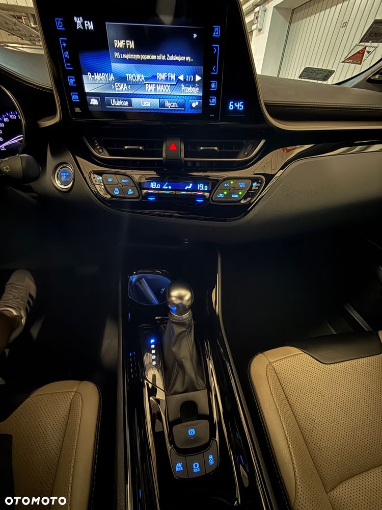 Toyota C-HR 1.8 Hybrid Selection - 23