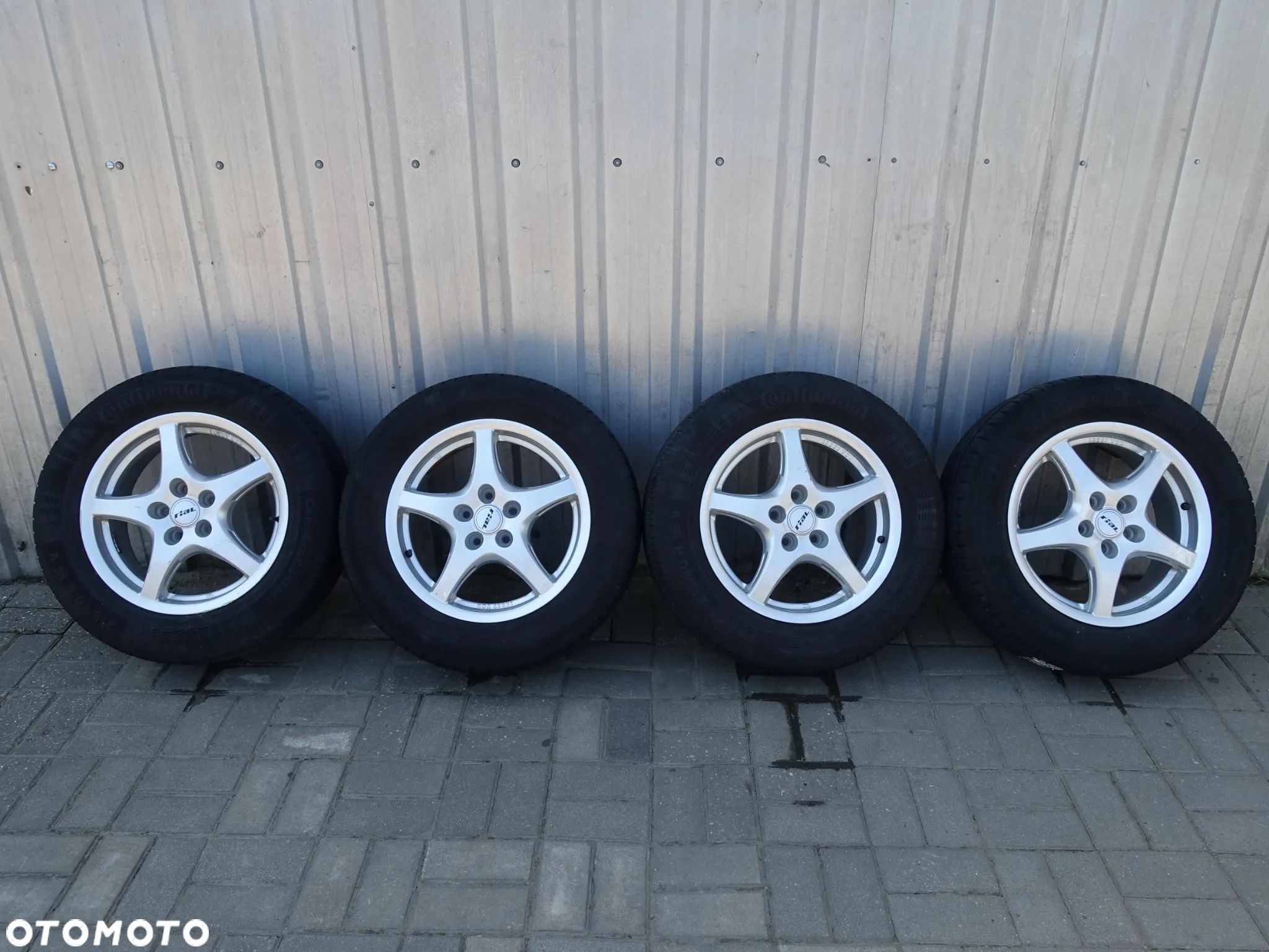 Koła Ford Mondeo Focus C-Max 215/60 R16 - 1