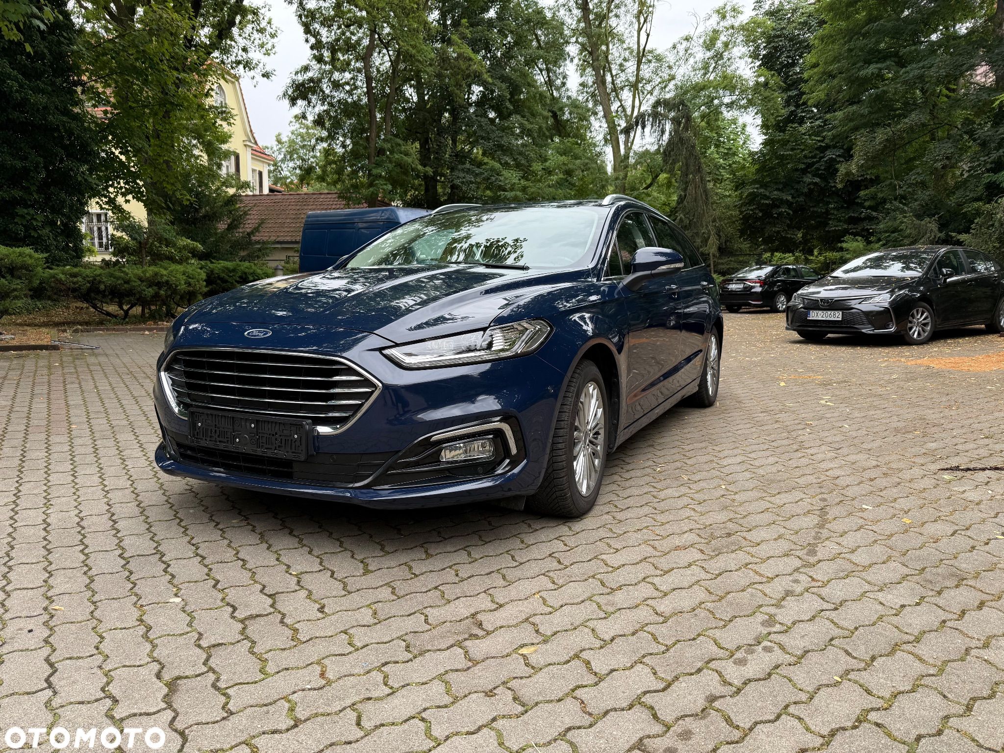 Ford Mondeo 2.0 Hybrid Titanium - 1