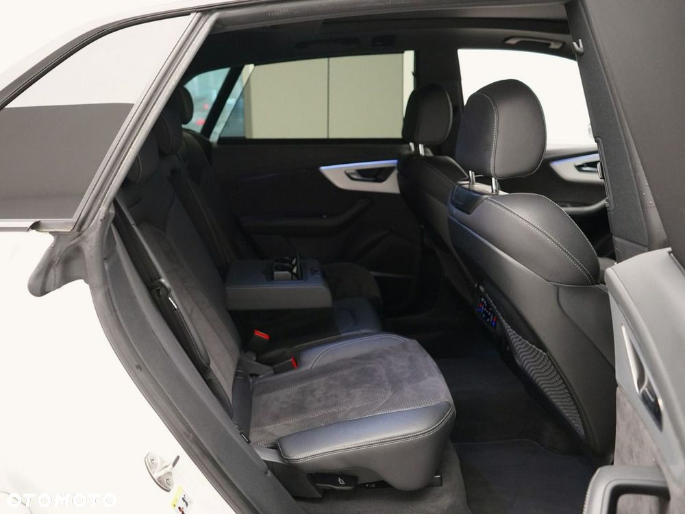 Audi Q8 - 22