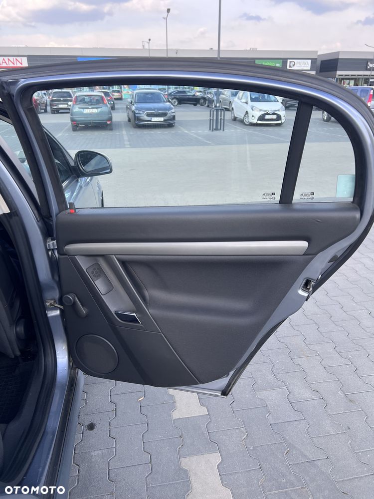 Opel Vectra 1.8 - 17