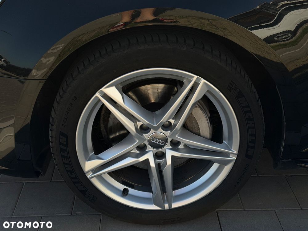 Audi A4 Avant 2.0 TDI S tronic - 9