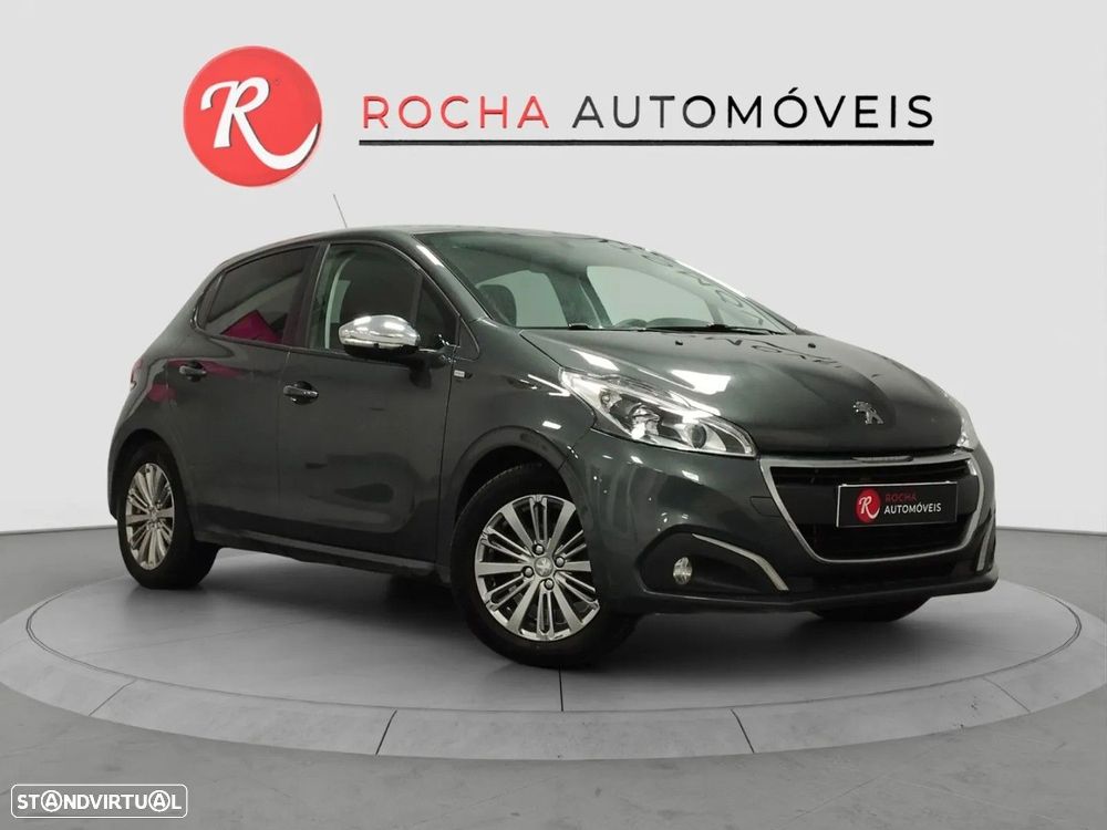 Peugeot 208 1.2 VTi SE Style - 3