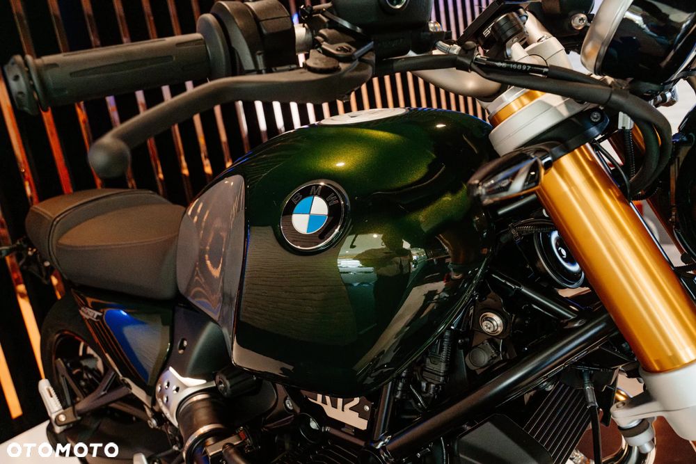 BMW R - 6