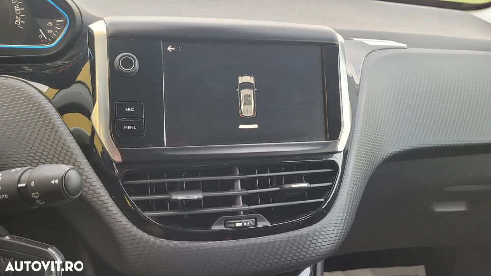 Peugeot 2008 BlueHDi FAP 120 STOP & START Allure - 19