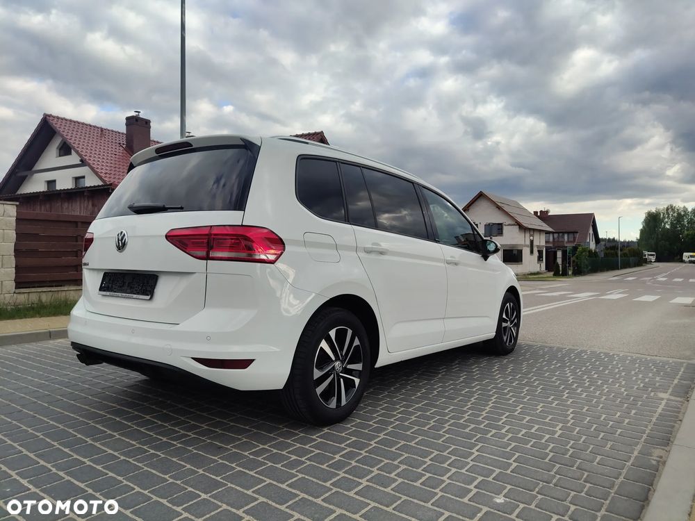 Volkswagen Touran 2.0 TDI SCR UNITED - 12