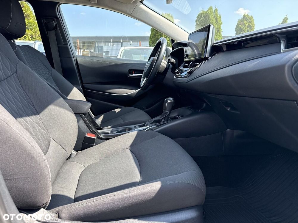 Toyota Corolla 1.8 Hybrid Comfort - 9