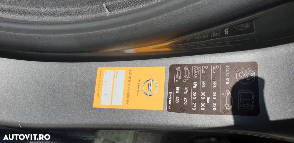 Opel Astra 1.6 D Start/Stop Business - 9