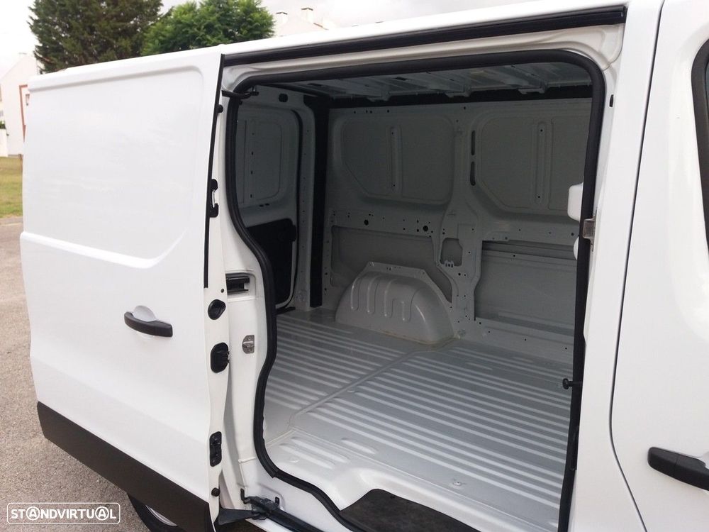 Renault Trafic 1.6 dCI L1 H1 116cv - 3 LUG - AC - IVA DEDUTÍVEL - 5