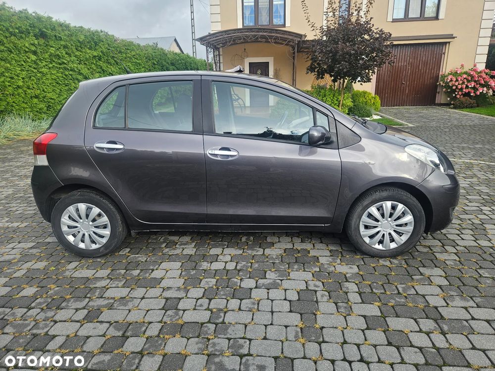 Toyota Yaris 1.33 Luna - 3
